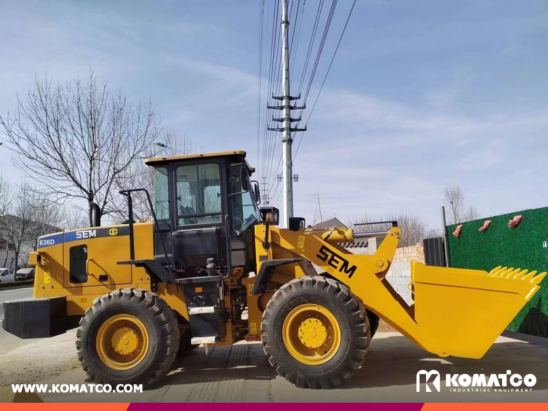 1 Unit SEM636D & 1 SEM655D Wheel Loader