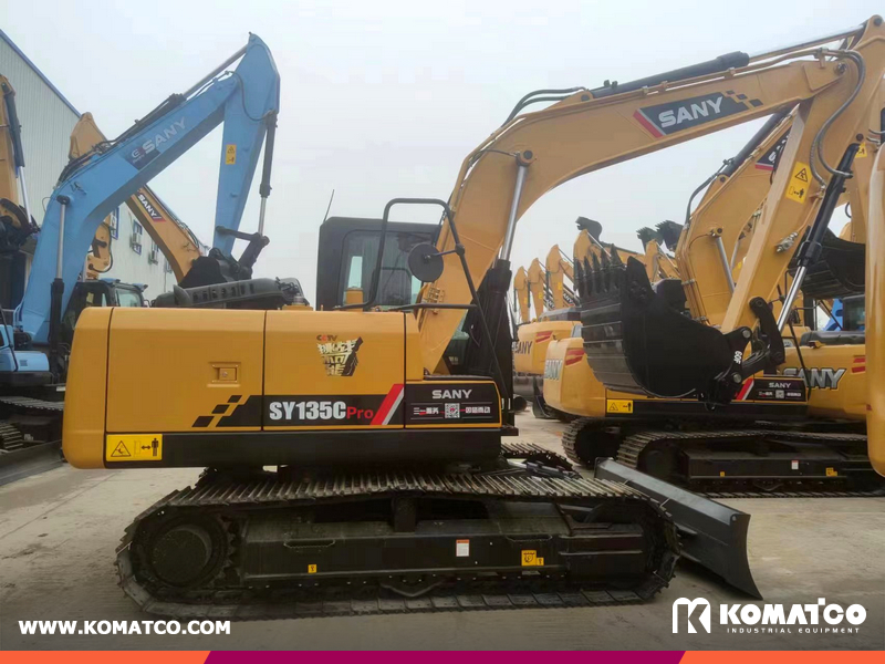 KOMATCO exported one SANY SY135C Excavator to Hawaii.