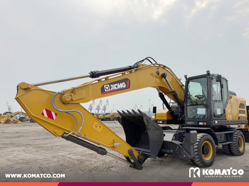 XCMG XE210WGA Wheel Excavator