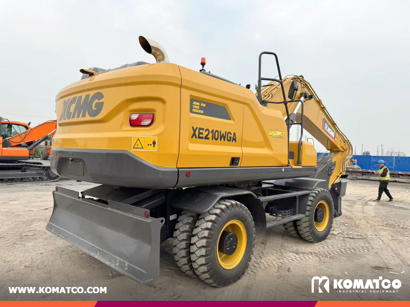 XCMG XE210WGA Wheel Excavator