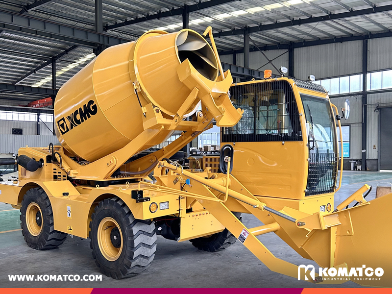 XCMG SLM4000S Self Loading Concrete Mixer Truck