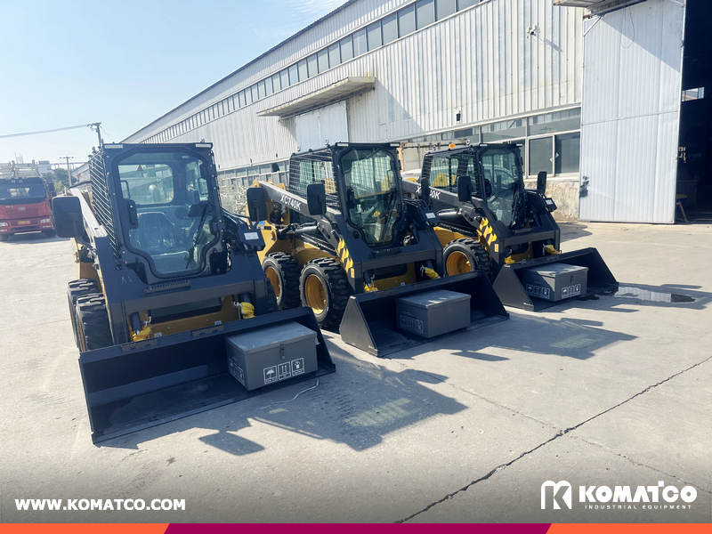 Paraguay - 3 Units XCMG XC740K Skid Steer Loader