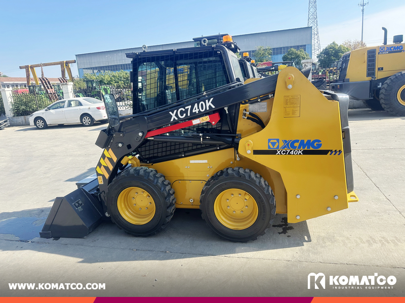 Paraguay - 3 Units XCMG XC740K Skid Steer Loader