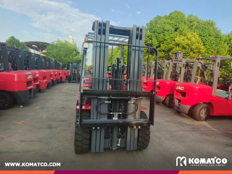 Bolivia - 1 Unit JAC CPCD25 & 1 CPCD30 Forklift
