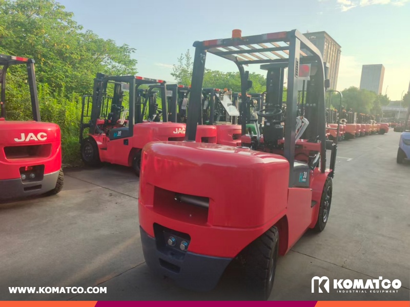 Bolivia - 1 Unit JAC CPCD25 & 1 CPCD30 Forklift